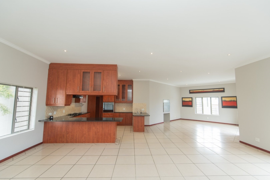 To Let 3 Bedroom Property for Rent in Lovemore Heights Estate Eastern Cape